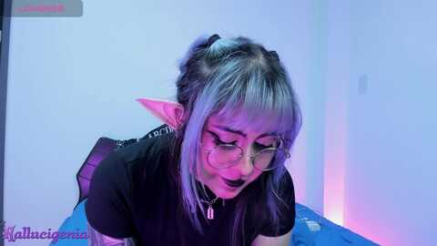 Media: hallucigenia1 Myfreecams Invalid Date