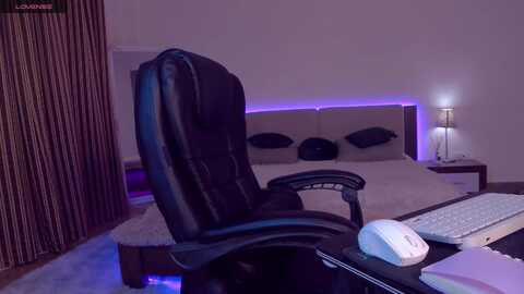 Media: lorettelorena Myfreecams Invalid Date