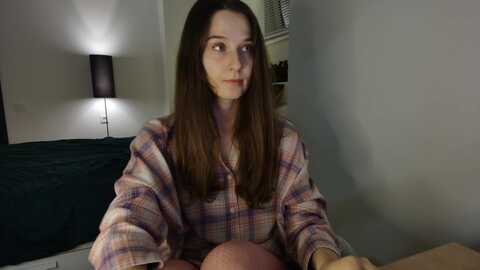 Media: chantwow Myfreecams Invalid Date
