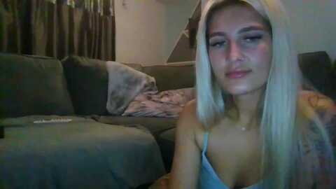 cleo_starr444 @ myfreecams on 20231227