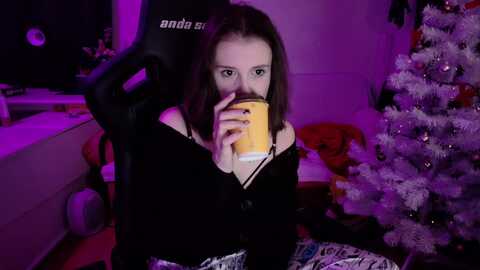 Media: crybabykys Myfreecams Invalid Date
