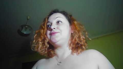 curlycherry @ myfreecams on 20231227