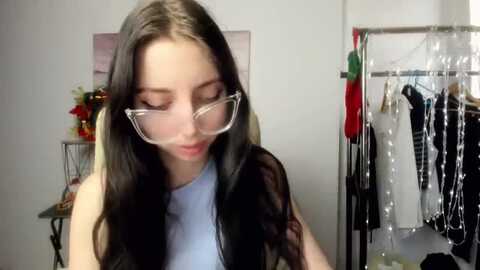 ellisanriks @ myfreecams on 20231227