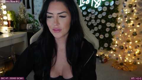 Media: itskylieeh Myfreecams Invalid Date