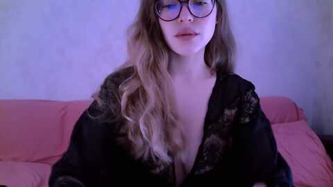 Media: nicole_w Myfreecams Invalid Date