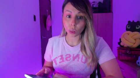 susybale @ myfreecams on 20231227