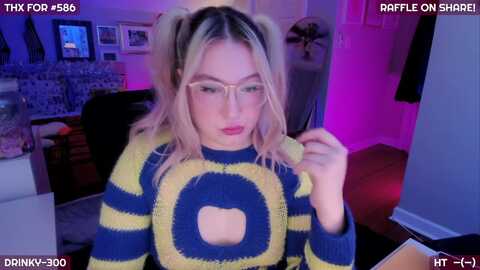 Media: mollysnacks Myfreecams Invalid Date