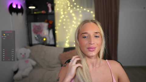 Media: nicoletteshea Myfreecams Invalid Date