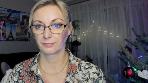 Media: starvanessa1 Myfreecams Invalid Date