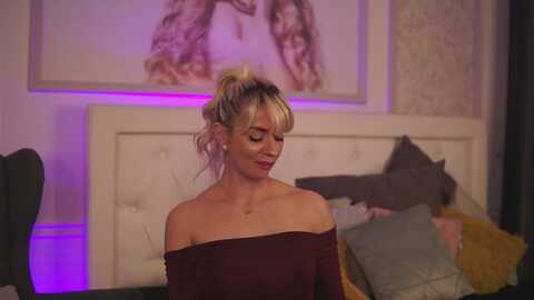 Media: adelynchase Myfreecams Invalid Date