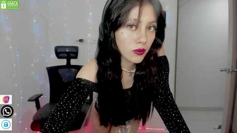miku_grrr @ myfreecams on 20231230