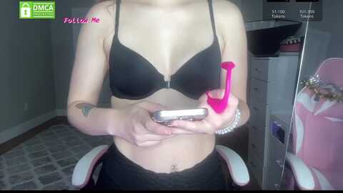 Media: sarahsweets18 Myfreecams Invalid Date