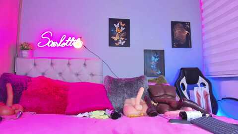 Media: scarlett_1801 Myfreecams Invalid Date