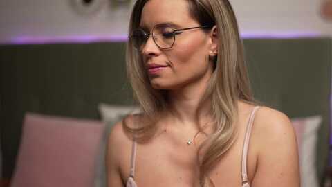 Media: brandywhite Myfreecams Invalid Date