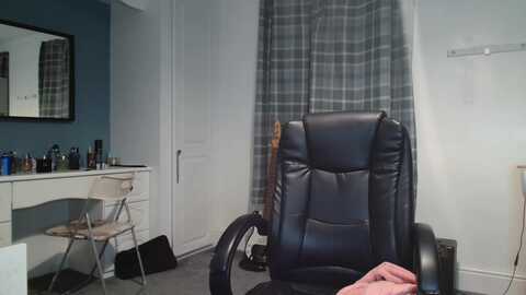 Media: ellebloom Myfreecams Invalid Date