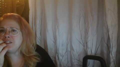Media: ellelovelace5 Myfreecams Invalid Date