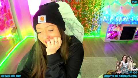 Media: nikki_haze Myfreecams Invalid Date