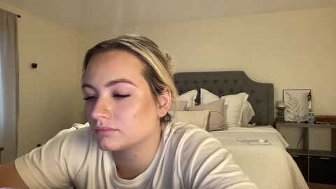 Media: lynn_6 Myfreecams Invalid Date