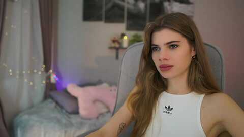 Media: rileyreid_18 Myfreecams Invalid Date