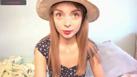elliefloyd @ myfreecams on 20240104