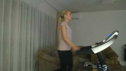Media: hrystina_ Myfreecams Invalid Date