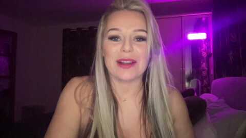 laralaughs @ myfreecams on 20240105