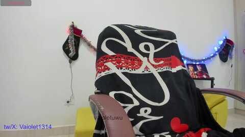 Media: vaiolet1314 Myfreecams Invalid Date