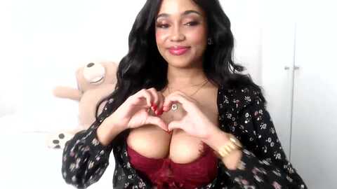 Media: honeynala Myfreecams Invalid Date