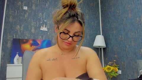 Media: bo0ty_queen_ Myfreecams Invalid Date