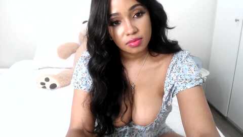 Media: honeynala Myfreecams Invalid Date