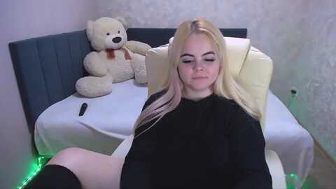 jenni__fer @ myfreecams on 20240109