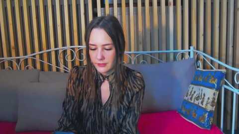 Media: radiance Myfreecams Invalid Date