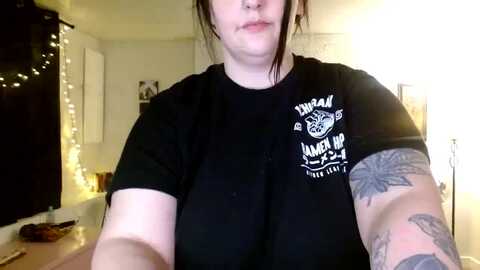 peachybxby @ myfreecams on 20240111
