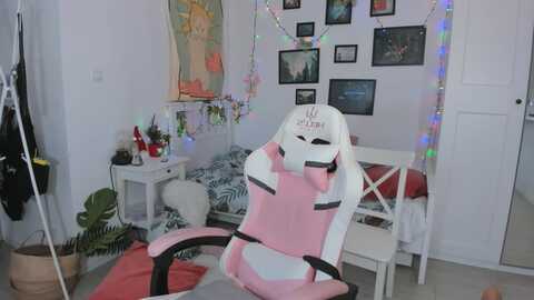 Media: mia_mimi Myfreecams Invalid Date