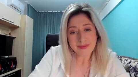 Media: sweetdelia_ Myfreecams Invalid Date