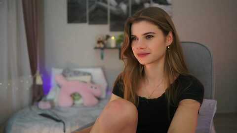 Media: rileyreid_18 Myfreecams Invalid Date