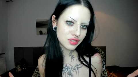 sapphhhire @ myfreecams on 20240113