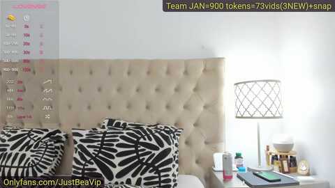 Media: queen_bea_ Myfreecams Invalid Date