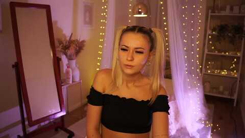Media: aurora_sweet Myfreecams Invalid Date