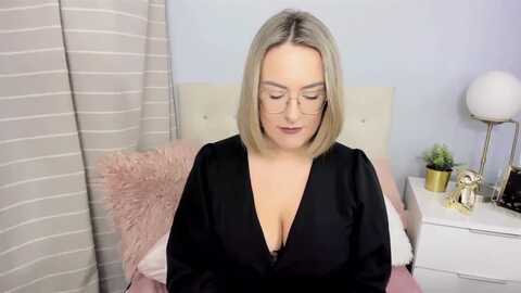 Media: mollygold Myfreecams Invalid Date