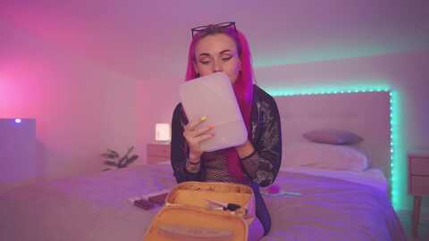 Media: sarah_pink Myfreecams Invalid Date