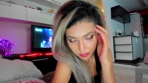 Media: smileytinaa Myfreecams Invalid Date