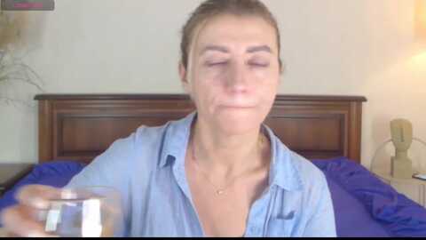 Media: zorinian Myfreecams Invalid Date