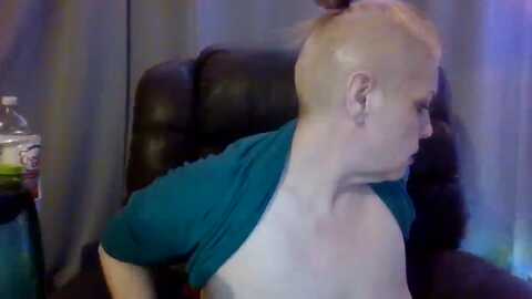 mirandabb23 @ myfreecams on 20240118
