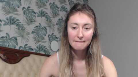 veronica_4u @ myfreecams on 20240120