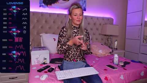Media: aliciarey Myfreecams Invalid Date