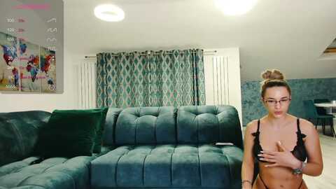 anastasia331 @ myfreecams on 20240122
