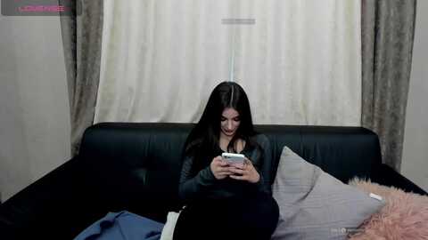 oliviawowww @ myfreecams on 20240122