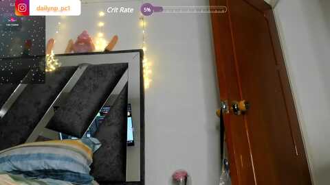 Media: paradis3city_ Myfreecams Invalid Date