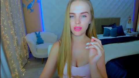 Media: showmetheway Myfreecams Invalid Date